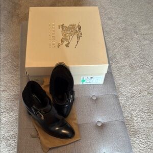 Burberry Shoes Ankle Booties  Black women Boots